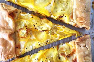 Легкий овощной тарт с сыром