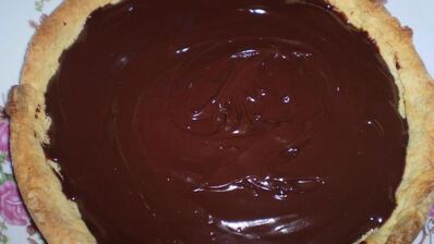 шоколадно-вишневый тарт