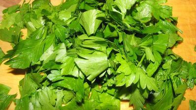 тарт 3 сыра с пореем, балыком и оливками