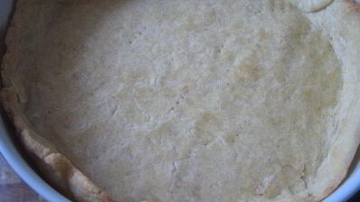 тарт с белым шоколадом и двойной клубникой