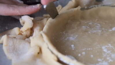 тарт с ревенем и миндалем