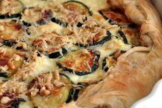 Тарт с цукини, томатами и базиликом