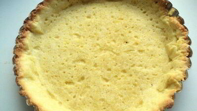 тарт со смородиной и творогом