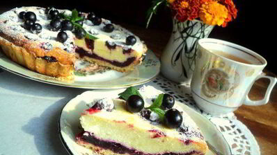 тарт со смородиной и творогом