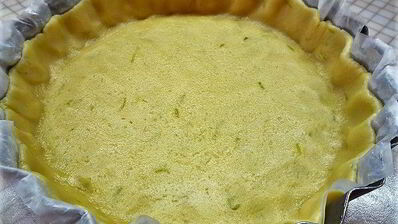 вишневый тарт с лаймом и заварным кремом