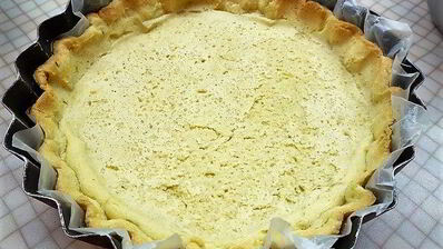 вишневый тарт с лаймом и заварным кремом