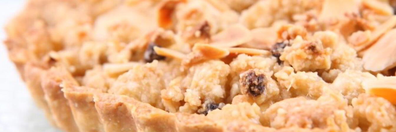 Яблочный тарт с миндалем