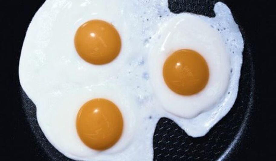 Рецепт яичницы глазуньи