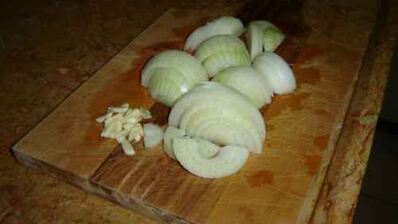 яичница с помидорами