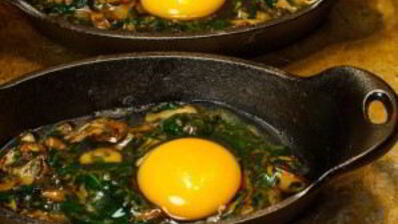 яичница со шпинатом и грибами в духовке