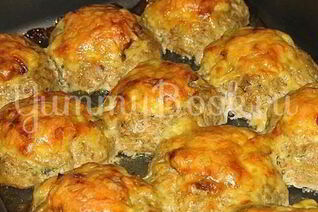 Яйца запеченные в фарше