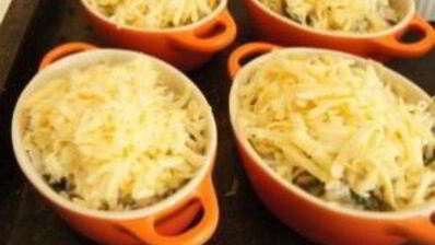 жюльен из курицы в горшочках